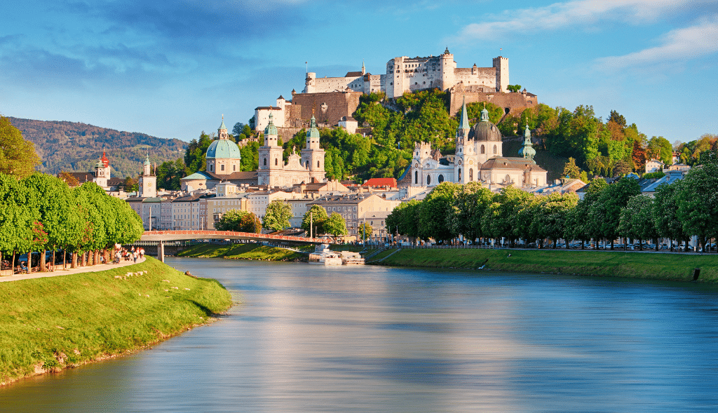 Vue du chateau de Salzbourg